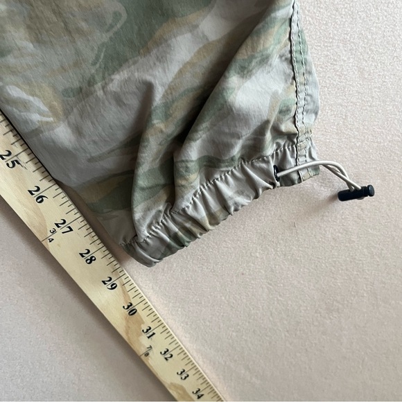 LCKR Camo Cargo Camo Pants Size M - Picture 12 of 13